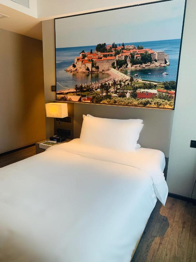 Mercure Shanghai Hongqiao Railway Station Екстериор снимка