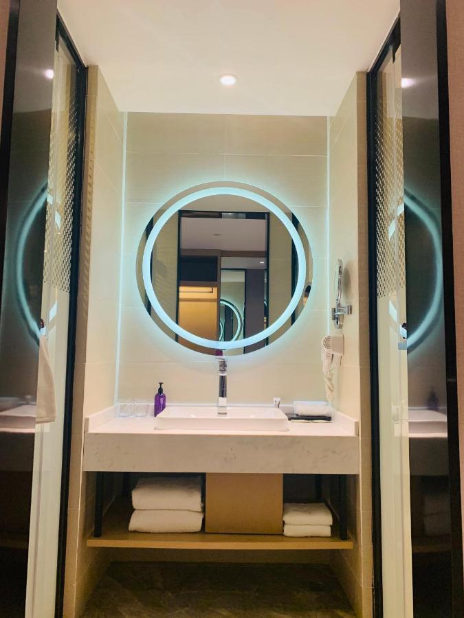 Mercure Shanghai Hongqiao Railway Station Екстериор снимка