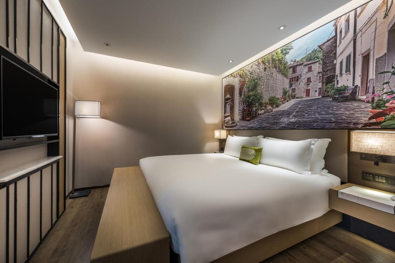 Mercure Shanghai Hongqiao Railway Station Екстериор снимка