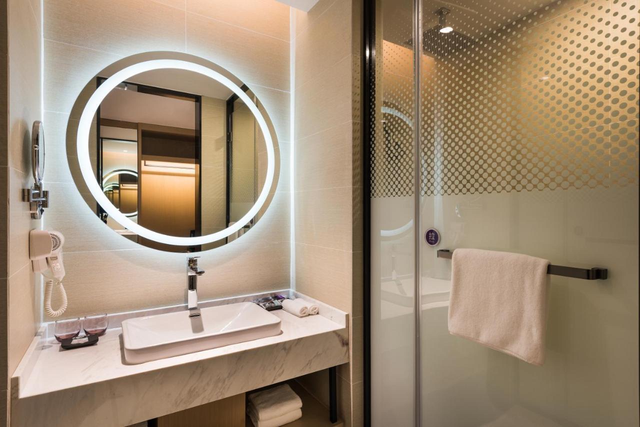 Mercure Shanghai Hongqiao Railway Station Екстериор снимка